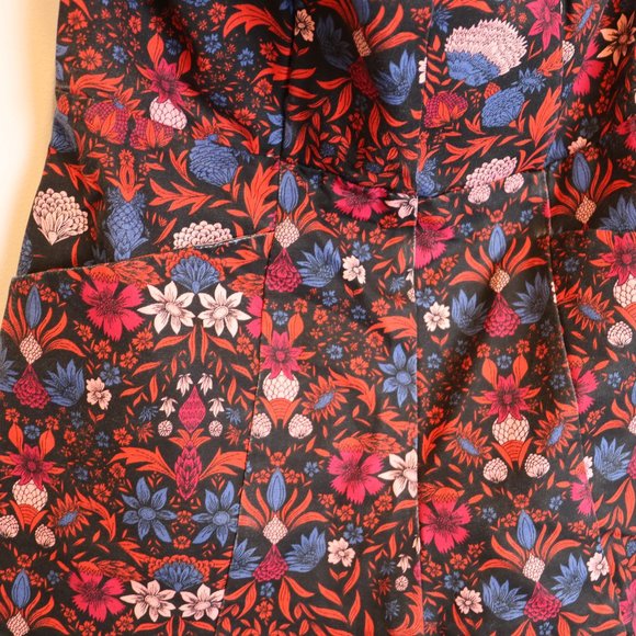 Floral Tropical Patterned Strapless Romper - Picture 9 of 16